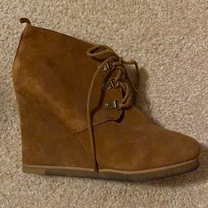 Steve Madden suede booties